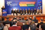 Prefeito de Canoas (RS), Jairo Jorge, participa de evento que elegeu a nova diretoria da Famurs