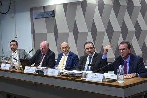 “Um acordo foi construído no Congresso”, diz Eduardo Paes na Audiência Pública do CG-IBS