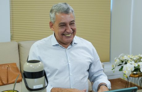 Diretoria da FNP reafirma presidência interina de Sebastião Melo