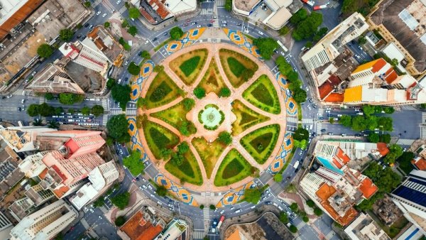 FNP promove debate sobre governança metropolitana do transporte público em Belo Horizonte