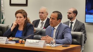 FNP apresenta visão municipalista para a Reforma Administrativa