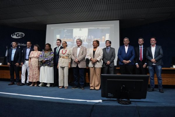 Prefeito de Porto Alegre representa FNP na abertura do 2º Encontro Cidades Verdes Resilientes