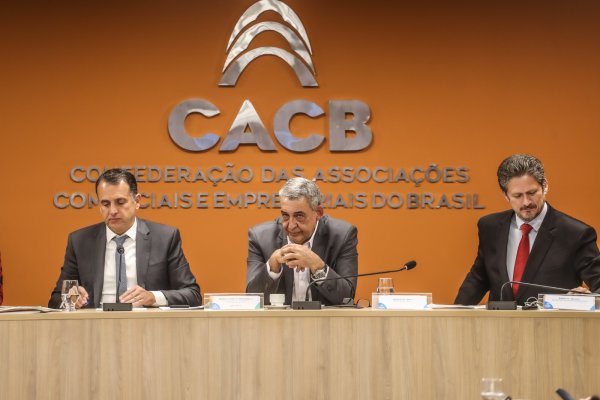 Prefeitos defendem reforma tributária que não retire autonomia dos municípios na arrecadação