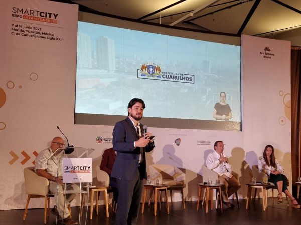 Prefeitos apresentam experiências brasileiras em mobilidade urbana e cidades resilientes no México