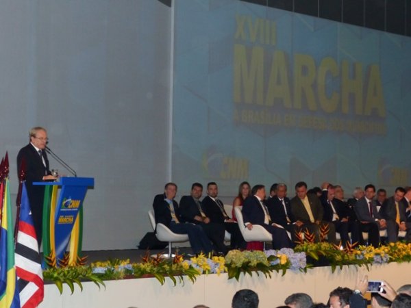 Em cerimônia de abertura da Marcha, prefeito Marcio Lacerda destacou o apoio da FNP para construir propostas para a melhoria do país