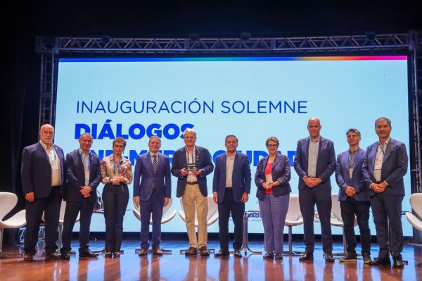 Diálogos FNP-Mercocidades reúnem líderes nacionais e internacionais