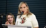 Comissão de Prefeitas participa do lançamento de pesquisas sobre violência política de gênero e raça