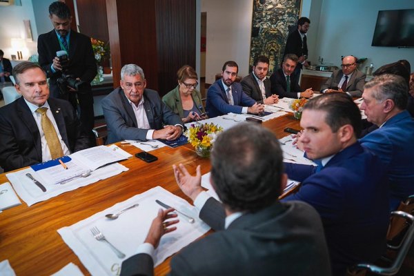 FNP destaca avanços no Marco Legal do Transporte Público, mas lamenta vetos ao modelo de financiamento